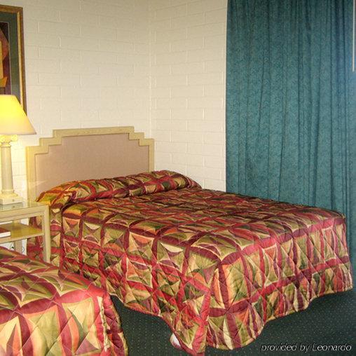 Econo Lodge Inn & Suites Yuma I-8 חדר תמונה